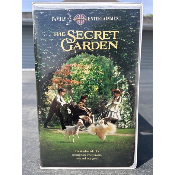 The‎ Secret Garden (VHS, 1993) Warner Brothers - Picture 1 of 3